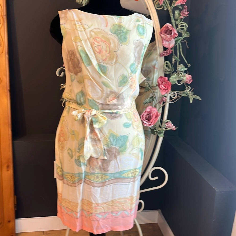 Siri dress